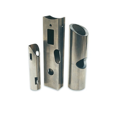 laser del tubo del CNC 3D de 60m m que corta la tubería de acero de aluminio de acero inoxidable del hierro que corta servicio