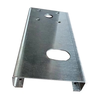 La placa de anodización del cobre y de aluminio que doblaba el CNC del laser cortó la hoja de metal que procesaba piezas