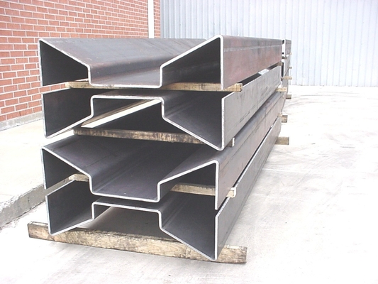fabricación de doblez de Bent Carbon Steel Sheet Metal del servicio del metal del CNC de 12m m STP