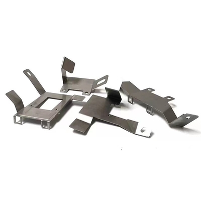 piezas de doblez de soldadura de aluminio del soporte del cojinete de la chapa del metal del CNC de 100m m